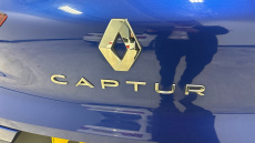 Renault Captur 1.3 TCE 140 Iconic 5dr EDC Petrol Hatchback